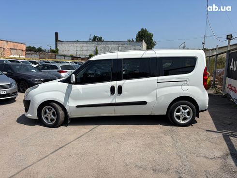 Fiat Doblo 2011 белый - фото 2