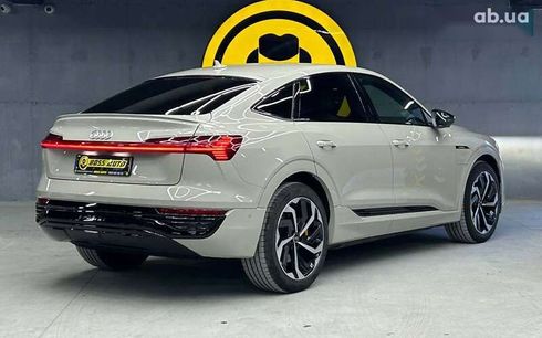 Audi E-Tron 2021 - фото 6
