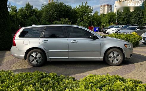 Volvo V50 2009 - фото 8