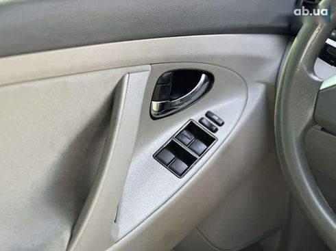 Toyota Camry 2007 - фото 18