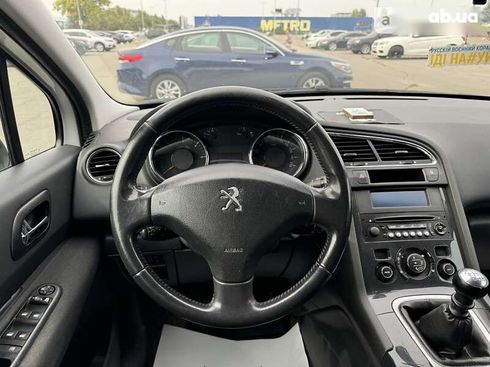 Peugeot 5008 2016 - фото 13