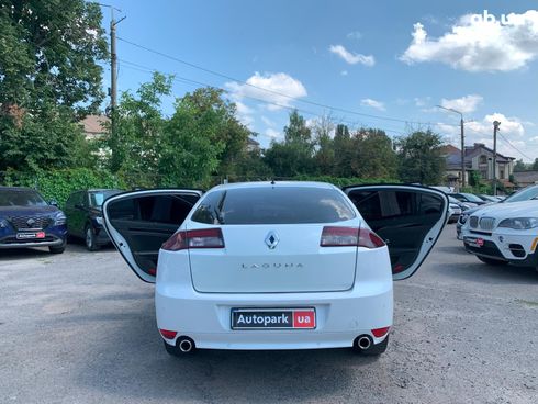 Renault Laguna 2015 белый - фото 14