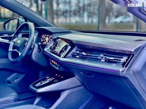 Audi Q4 e-tron 2023 - фото 3