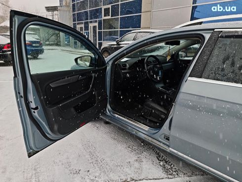 Volkswagen Passat 2013 серый - фото 19