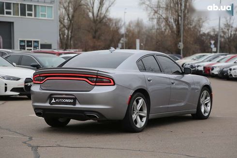 Dodge Charger 2017 - фото 8