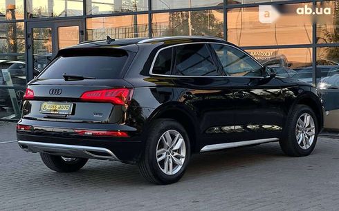 Audi Q5 2018 - фото 6