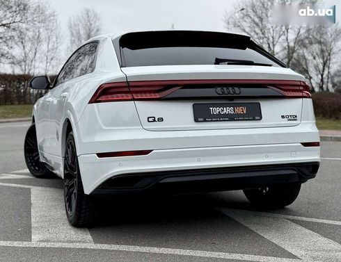 Audi Q8 2023 - фото 10