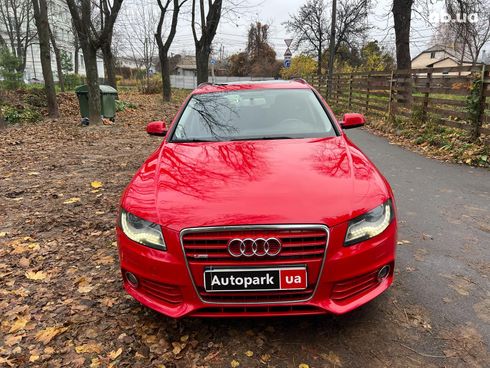 Audi A4 2011 красный - фото 2