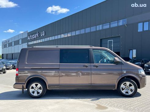 Volkswagen Transporter 2014 коричневый - фото 5
