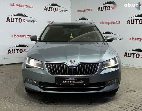 Skoda Superb 2018 - фото 2