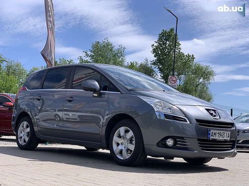 Peugeot 5008 2011 - фото 6