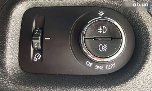 Opel Astra 2016 - фото 16