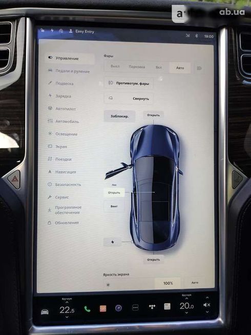 Tesla Model S 2015 - фото 28