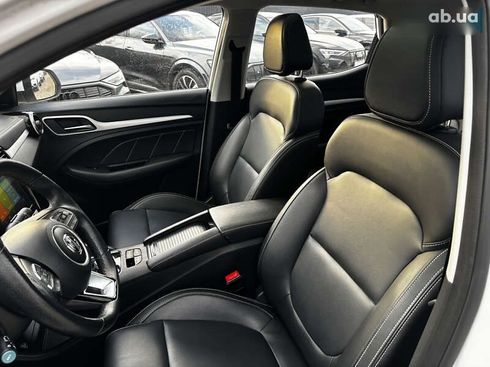 MG ZS EV 2020 - фото 30