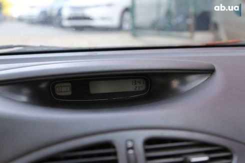 Renault Laguna 2003 - фото 18