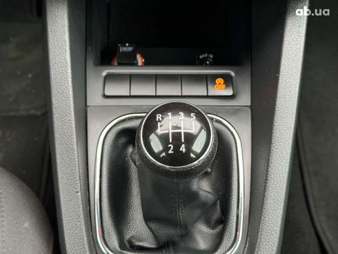 Volkswagen Jetta 2011 черный - фото 31