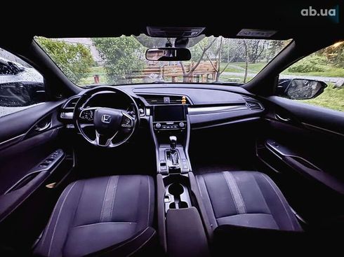Honda Civic 2017 - фото 2