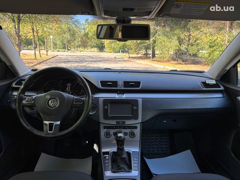 Volkswagen passat b7 2014 белый - фото 25