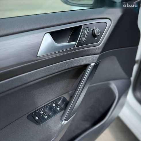 Volkswagen Golf 2017 - фото 19