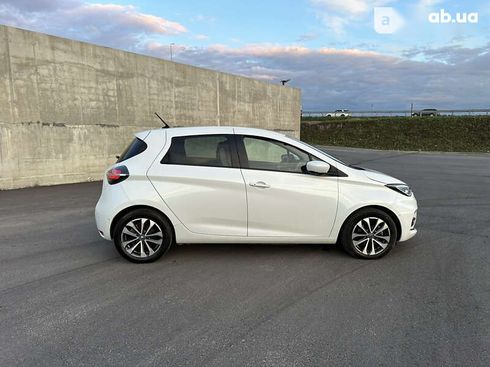 Renault Zoe 2020 - фото 6