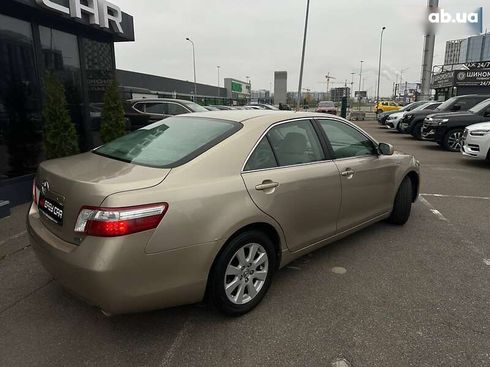 Toyota Camry 2008 - фото 18