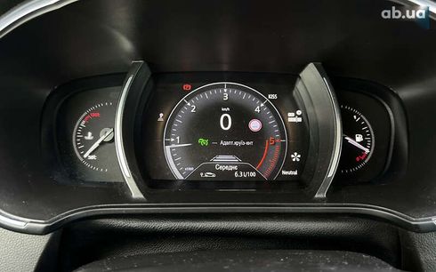 Renault Megane 2016 - фото 14