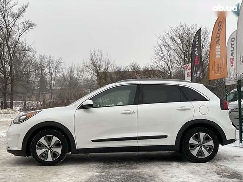 Kia Niro 2019 - фото 12