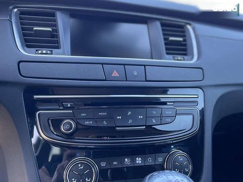 Peugeot 508 2015 - фото 12