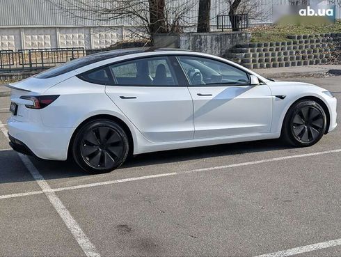 Tesla Model 3 2024 - фото 23