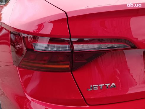 Volkswagen Jetta 2019 красный - фото 9