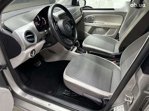 Volkswagen e-Up 2016 - фото 16