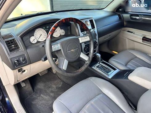 Chrysler 300C 2006 - фото 16