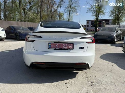 Tesla Model 3 2024 - фото 11