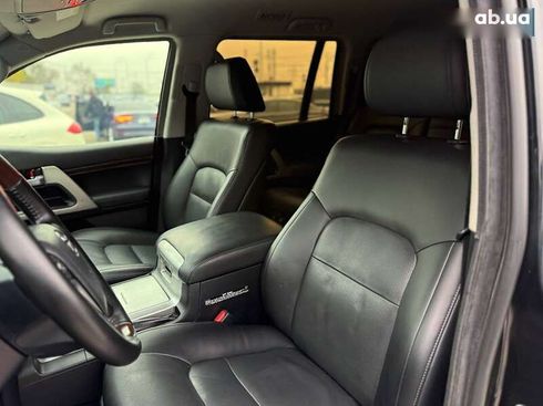 Toyota Land Cruiser 2016 - фото 13