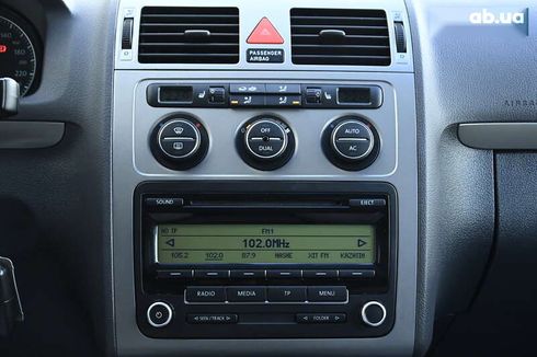 Volkswagen Touran 2009 - фото 30