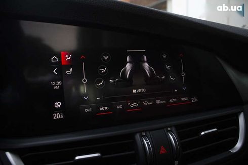 Alfa Romeo Giulia 2022 - фото 20