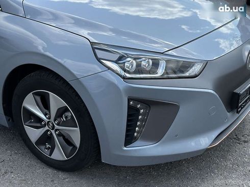 Hyundai Ioniq 2017 - фото 20