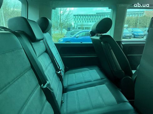 Volkswagen Multivan 2021 - фото 22