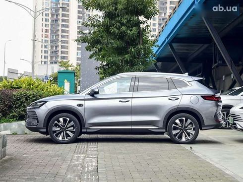 BYD Song Plus 2025 - фото 7