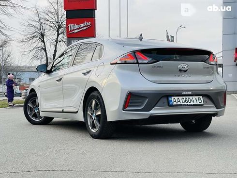 Hyundai Ioniq 2020 - фото 5