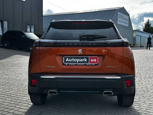 Peugeot 2008 2020 оранжевый - фото 7