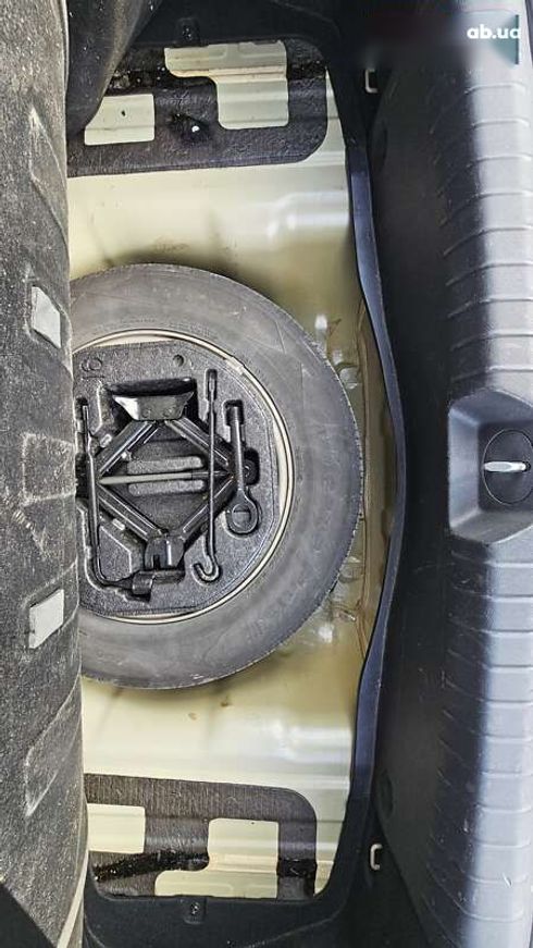 Kia K5 2018 - фото 17