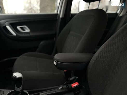 Skoda Fabia 2008 - фото 24