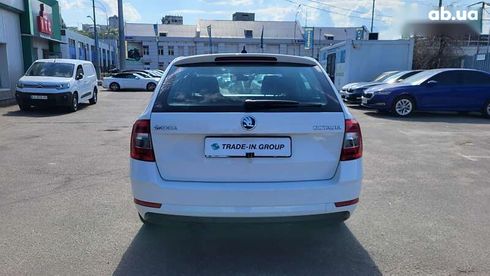 Skoda Octavia 2019 - фото 29