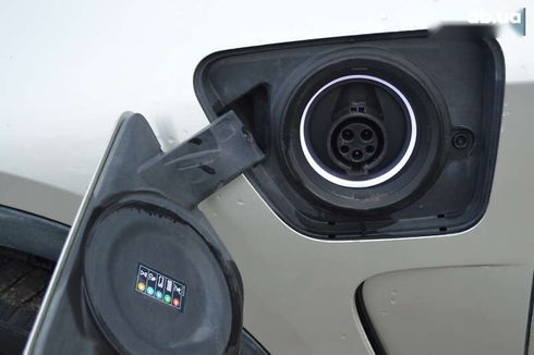 BMW X5 2016 - фото 11