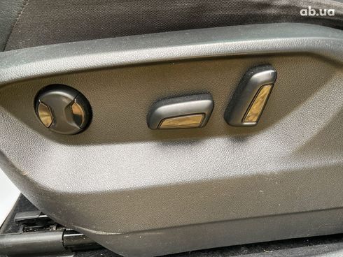 Volkswagen Tiguan 2017 серый - фото 31
