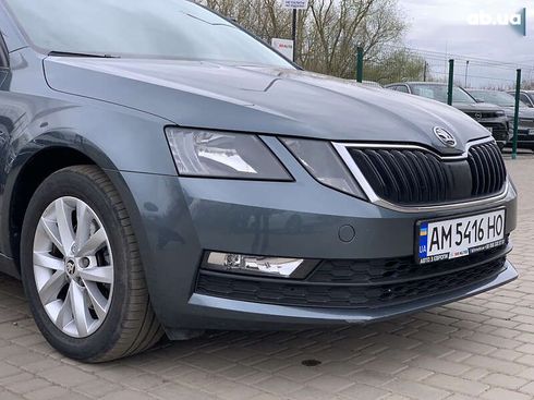 Skoda Octavia 2019 - фото 8