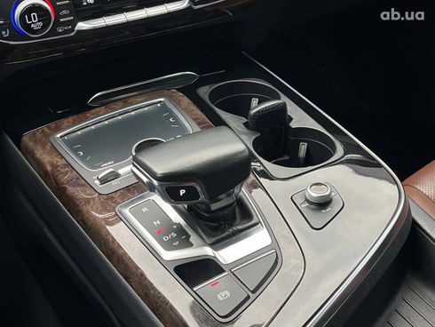 Audi Q7 2017 белый - фото 30