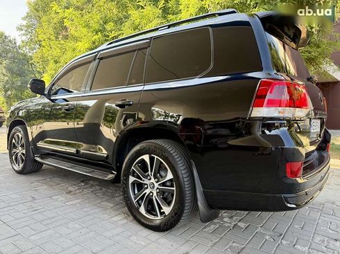 Toyota Land Cruiser 2020 - фото 22