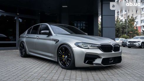 BMW M5 2018 - фото 7